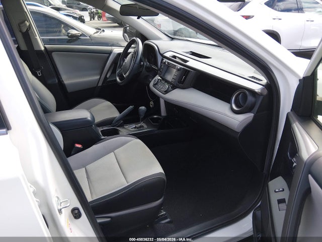 Aukcja sprzedaży 2017 Toyota Rav4 Xle, vin: JTMWFREV4HJ707917, numer aukcji: 45036232