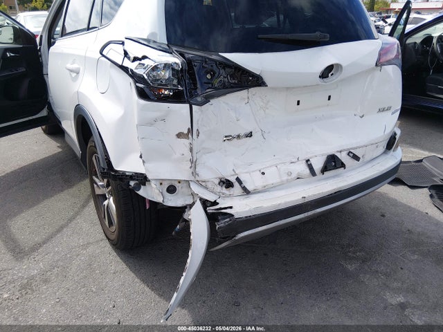 Aukcja sprzedaży 2017 Toyota Rav4 Xle, vin: JTMWFREV4HJ707917, numer aukcji: 45036232