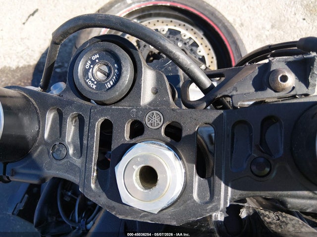 45036254 :رقم المزاد ، JYARN23E6EA016812 vin ، 2014 Yamaha Yzfr1 مزاد بيع