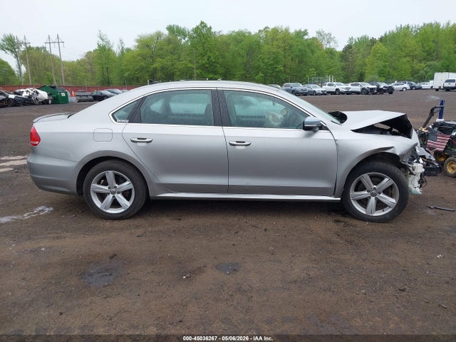 Aukcja sprzedaży 2012 Volkswagen Passat 2.5l Se, vin: 1VWBP7A32CC044717, numer aukcji: 45036267
