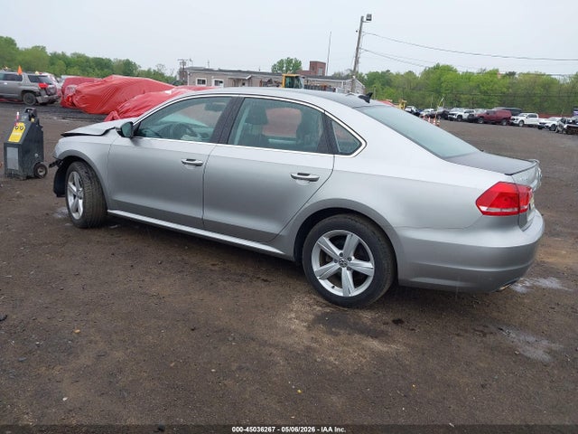 Aukcja sprzedaży 2012 Volkswagen Passat 2.5l Se, vin: 1VWBP7A32CC044717, numer aukcji: 45036267