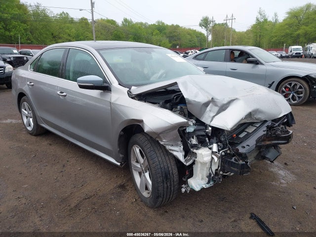 Aukcja sprzedaży 2012 Volkswagen Passat 2.5l Se, vin: 1VWBP7A32CC044717, numer aukcji: 45036267