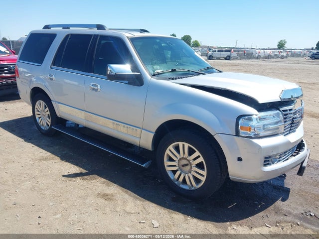 Auction sale of the 2013 Lincoln Navigator, vin: 5LMJJ2J52DEL02186, lot number: 45036271