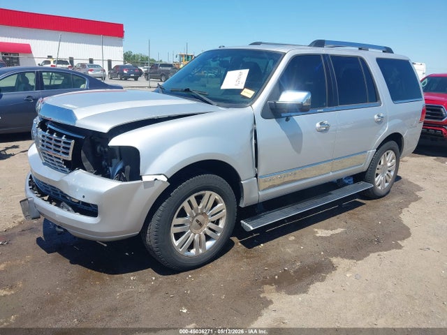 45036271 :رقم المزاد ، 5LMJJ2J52DEL02186 vin ، 2013 Lincoln Navigator مزاد بيع