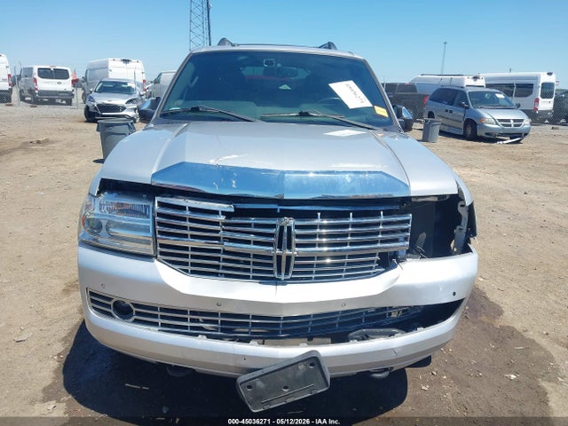45036271 :رقم المزاد ، 5LMJJ2J52DEL02186 vin ، 2013 Lincoln Navigator مزاد بيع