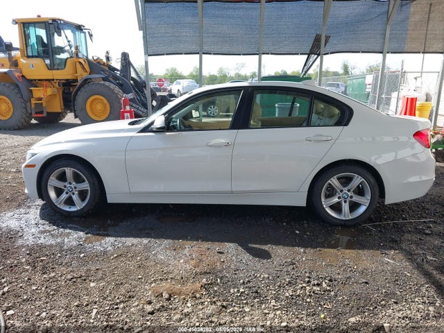 2015 Bmw 328i Xdrive მანქანა იყიდება აუქციონზე, vin: WBA3B5G56FNS14232, აუქციონის ნომერი: 45036283