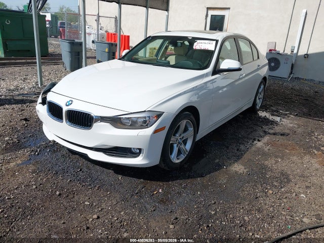 2015 Bmw 328i Xdrive მანქანა იყიდება აუქციონზე, vin: WBA3B5G56FNS14232, აუქციონის ნომერი: 45036283