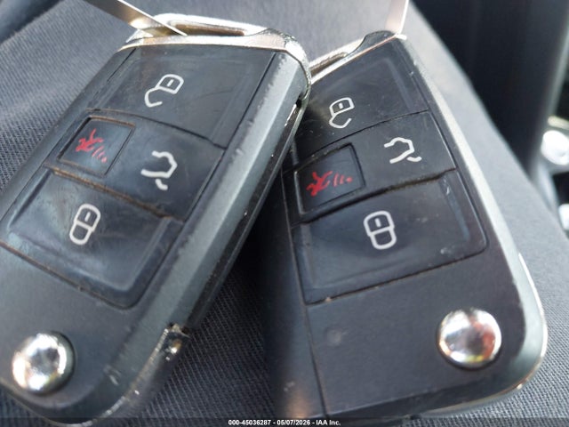 Aukcja sprzedaży 2018 Volkswagen Tiguan 2.0t Se/2.0t Sel, vin: 3VV2B7AX9JM074704, numer aukcji: 45036287