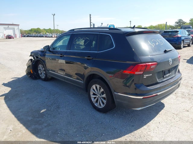 Aukcja sprzedaży 2018 Volkswagen Tiguan 2.0t Se/2.0t Sel, vin: 3VV2B7AX9JM074704, numer aukcji: 45036287