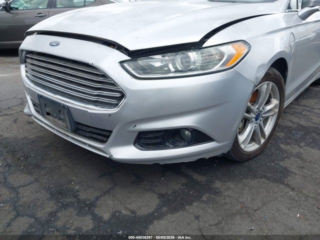 Ford Fusion Energi Titanium 2015 3FA6P0SU3FR245685 Image 6
