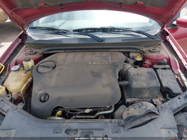 2011 Chrysler 200 Touring მანქანა იყიდება აუქციონზე, vin: 1C3BC1FG0BN600070, აუქციონის ნომერი: 45036331