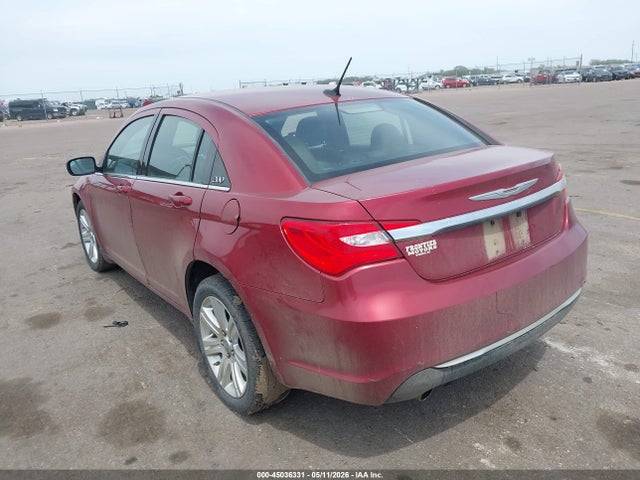 2011 Chrysler 200 Touring მანქანა იყიდება აუქციონზე, vin: 1C3BC1FG0BN600070, აუქციონის ნომერი: 45036331