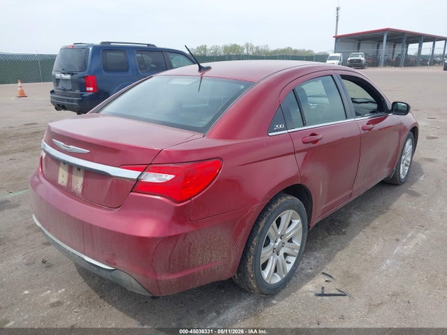 2011 Chrysler 200 Touring მანქანა იყიდება აუქციონზე, vin: 1C3BC1FG0BN600070, აუქციონის ნომერი: 45036331