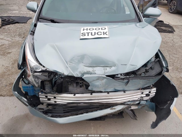 Продаж на аукціоні авто 2017 Toyota Prius Two, vin: JTDKBRFU3H3544973, номер лоту: 45036337