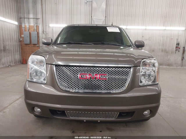 45036348 :رقم المزاد ، 1GKS2MEF7ER145695 vin ، 2014 Gmc Yukon Xl 1500 Denali مزاد بيع