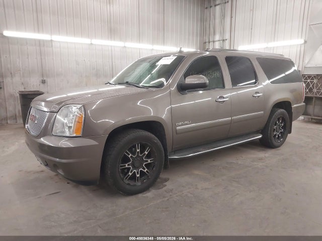 45036348 :رقم المزاد ، 1GKS2MEF7ER145695 vin ، 2014 Gmc Yukon Xl 1500 Denali مزاد بيع