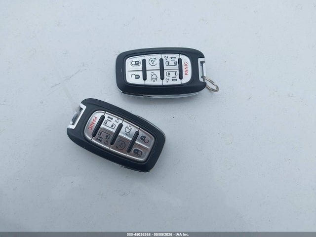 Chrysler Pacifica Limited 2017 2C4RC1GGXHR703520 Image 11