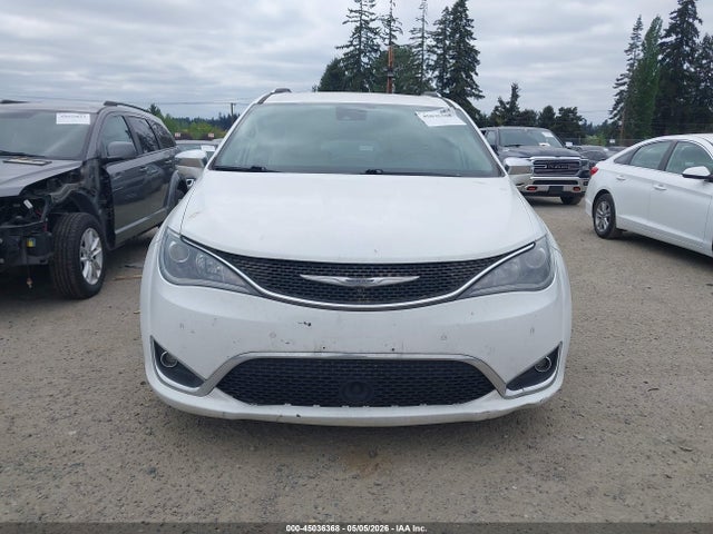 Chrysler Pacifica Limited 2017 2C4RC1GGXHR703520 Image 12