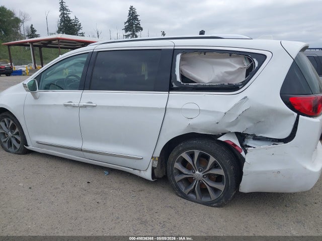 Chrysler Pacifica Limited 2017 2C4RC1GGXHR703520 Image 14