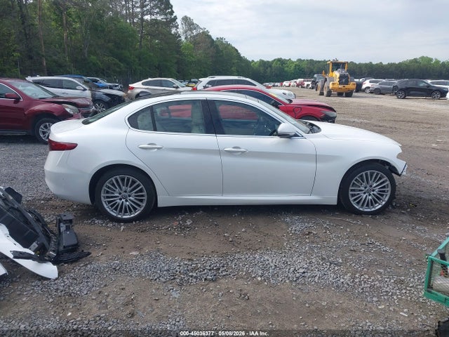 Продажа на аукционе авто 2018 Alfa Romeo Giulia Ti Lusso Awd, vin: ZARFAEEN6J7592558, номер лота: 45036377
