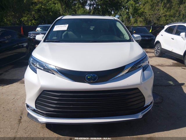 Продажа на аукционе авто 2022 Toyota Sienna Xle, vin: 5TDJSKFC5NS060064, номер лота: 45036430