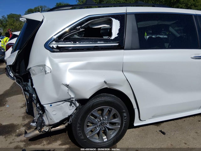Продажа на аукционе авто 2022 Toyota Sienna Xle, vin: 5TDJSKFC5NS060064, номер лота: 45036430