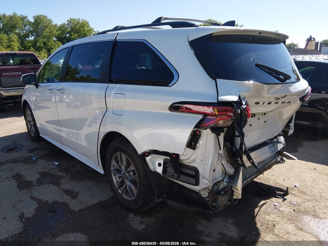 Продажа на аукционе авто 2022 Toyota Sienna Xle, vin: 5TDJSKFC5NS060064, номер лота: 45036430