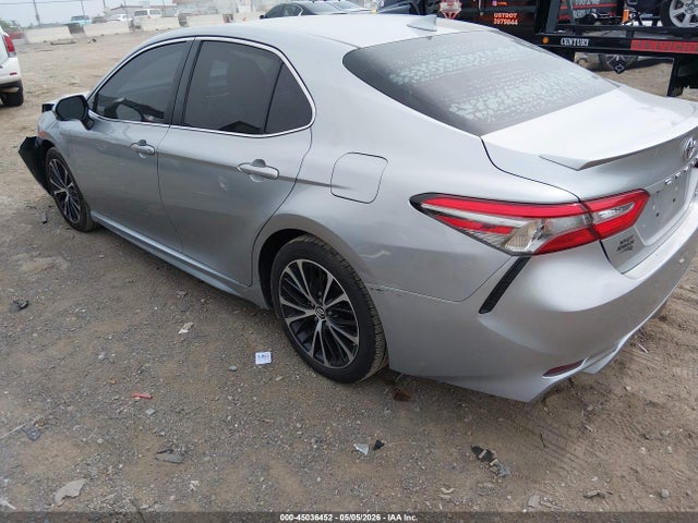 Продажа на аукционе авто 2018 Toyota Camry Se, vin: 4T1B11HK2JU103170, номер лота: 45036452