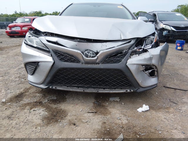 Продажа на аукционе авто 2018 Toyota Camry Se, vin: 4T1B11HK2JU103170, номер лота: 45036452