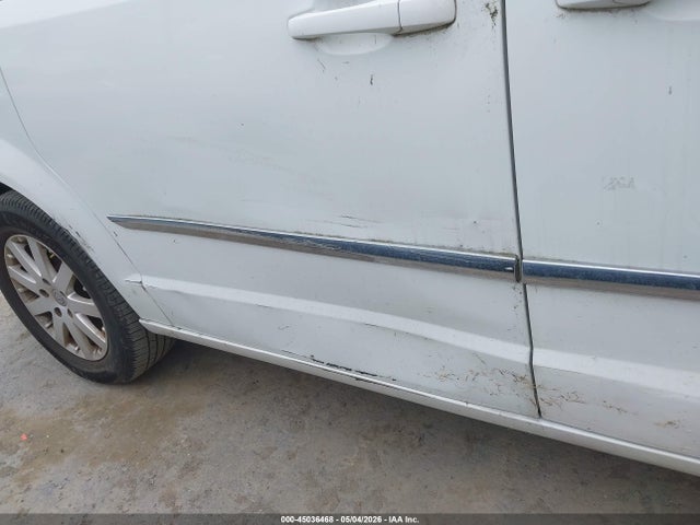 2C4RC1BG6ER247213 Chrysler Town &amp; Country Touring
