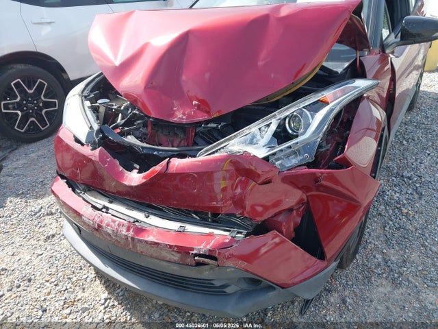NMTKHMBX3KR083862 Toyota C-HR XLE