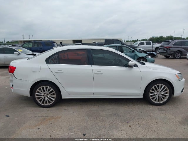 Продажа на аукционе авто 2013 Volkswagen Jetta 2.5l Sel, vin: 3VWLX7AJ9DM375376, номер лота: 45036511