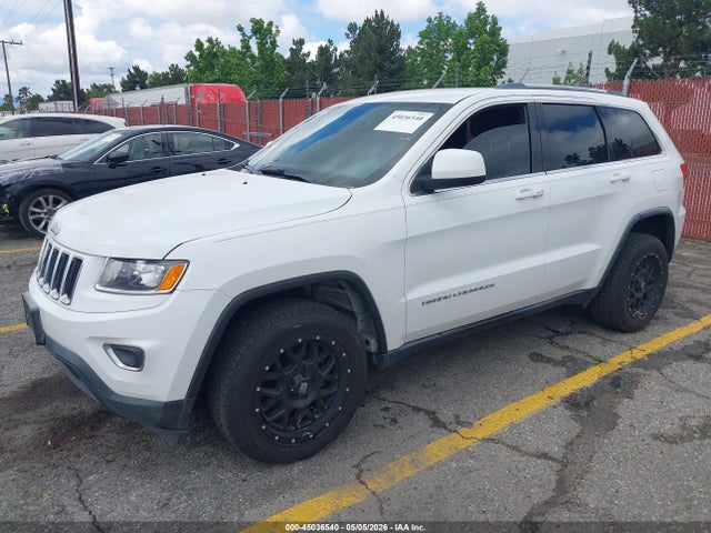 1C4RJEAG3FC807729 Jeep Grand Cherokee Laredo