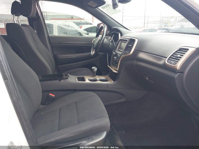 1C4RJEAG3FC807729 Jeep Grand Cherokee Laredo