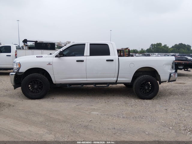 45036543 :رقم المزاد ، 3C63R3CL6NG226676 vin ، 2022 Ram 3500 Tradesman  4x4 6'4 Box مزاد بيع