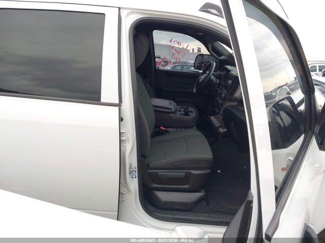 45036543 :رقم المزاد ، 3C63R3CL6NG226676 vin ، 2022 Ram 3500 Tradesman  4x4 6'4 Box مزاد بيع
