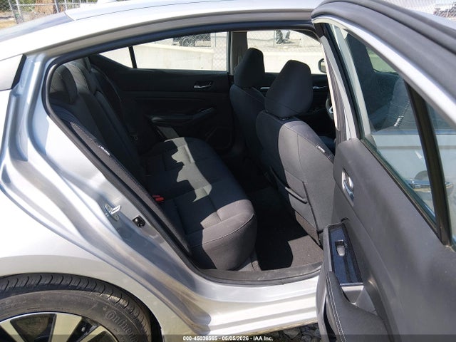 1N4BL4DVXNN352760 Nissan Altima Sv Fwd