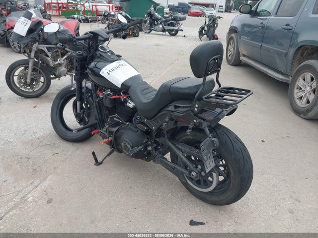 Harley-Davidson FXFBS 2020 1HD1YLK27LB020931 Image 3