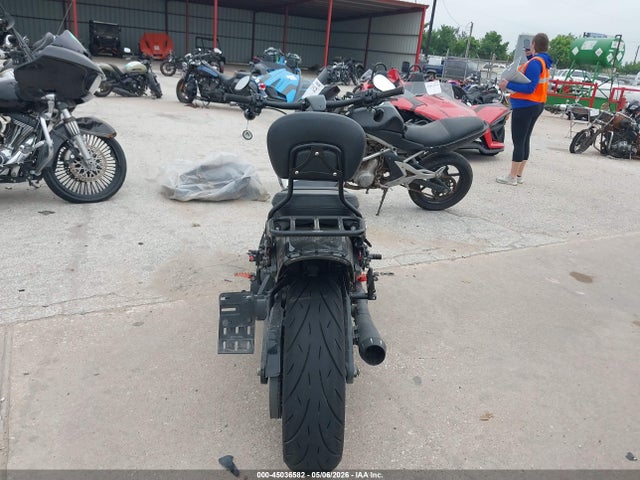 Harley-Davidson FXFBS 2020 1HD1YLK27LB020931 Image 6