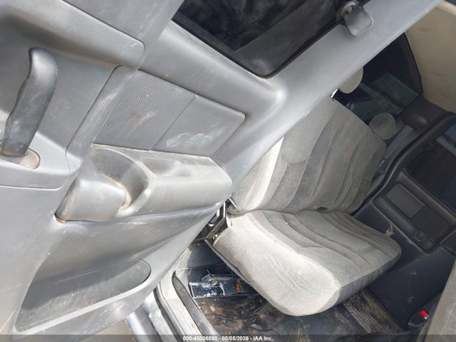 45036590 :رقم المزاد ، 2GCEK19T041288969 vin ، 2004 Chevrolet Silverado 1500 Ls مزاد بيع