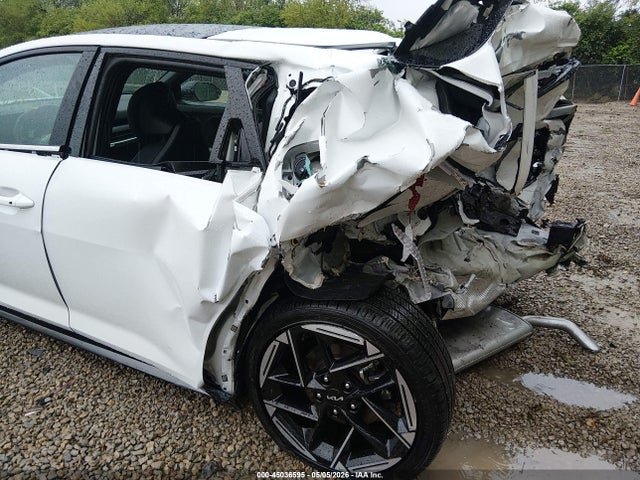 2025 Kia K4 Gt-line მანქანა იყიდება აუქციონზე, vin: 3KPFW4DE0SE179267, აუქციონის ნომერი: 45036595