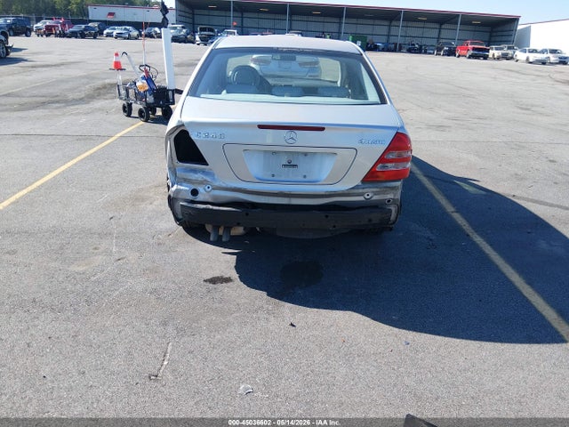 45036602 :رقم المزاد ، WDBRF81J43F327139 vin ، 2003 Mercedes-benz C 240 مزاد بيع