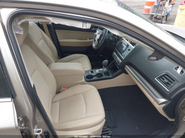 Продажа на аукционе авто 2015 Subaru Legacy 2.5i Limited, vin: 4S3BNBN63F3072692, номер лота: 45036607