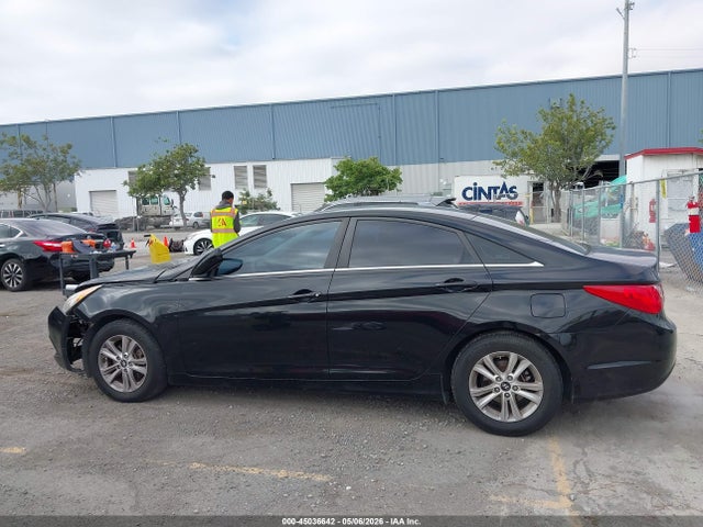 2013 Hyundai Sonata Gls მანქანა იყიდება აუქციონზე, vin: 5NPEB4AC0DH627788, აუქციონის ნომერი: 45036642