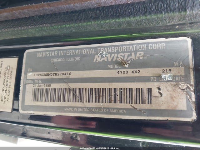 45036652 :رقم المزاد ، 1HTSCABM0YH270416 vin ، 2000 International 4000 4700 مزاد بيع