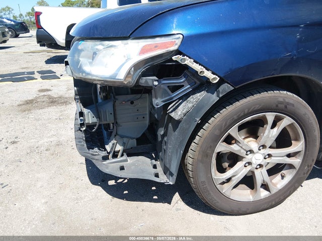 45036676 :رقم المزاد ، JA4AD3A35EZ009275 vin ، 2014 Mitsubishi Outlander Se مزاد بيع