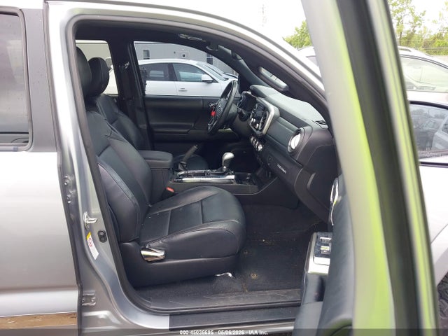 45036695 :رقم المزاد ، 3TMGZ5AN6JM187612 vin ، 2018 Toyota Tacoma Limited مزاد بيع