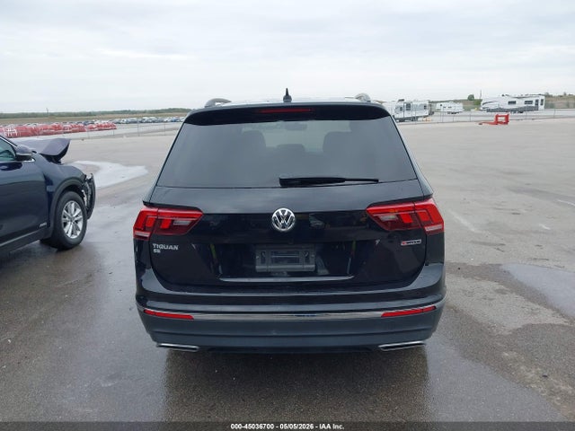 3VV2B7AX7MM071823 Volkswagen Tiguan 2.0t Se/2.0t Se R-line Black/2.0t Sel