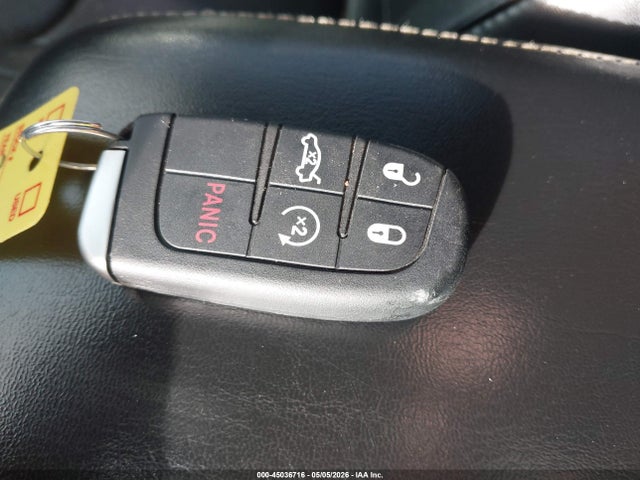 Продажа на аукционе авто 2019 Chrysler 300 Limited, vin: 2C3CCAEG9KH697574, номер лота: 45036716