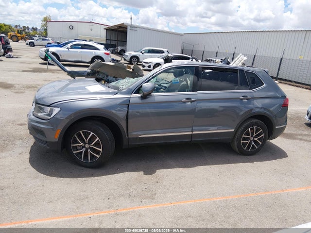 3VV3B7AX3MM053825 Volkswagen Tiguan 2.0t Se/2.0t Se R-line Black/2.0t Sel